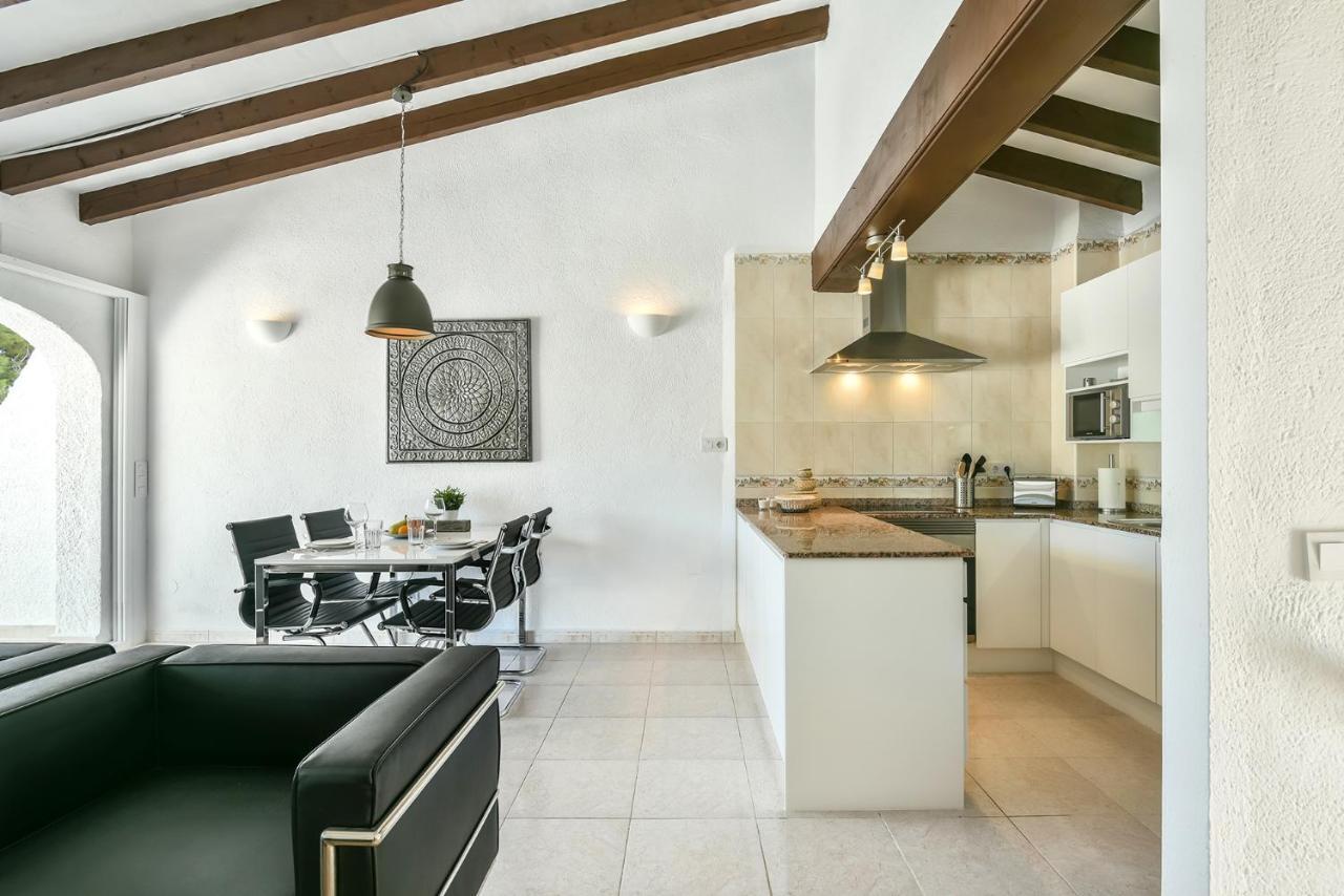 Modern Stylish Bungalow In Морайра Экстерьер фото