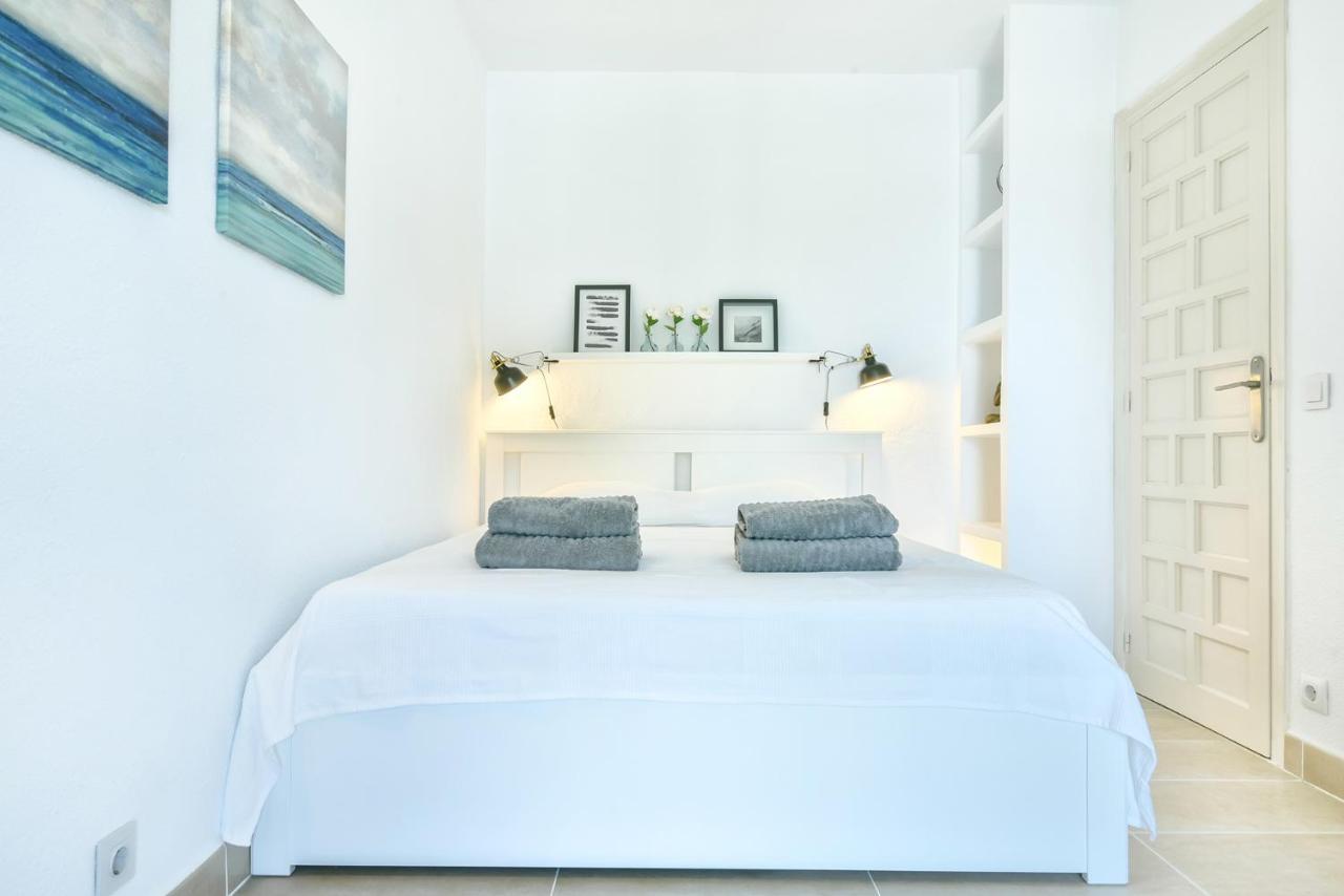 Modern Stylish Bungalow In Морайра Экстерьер фото