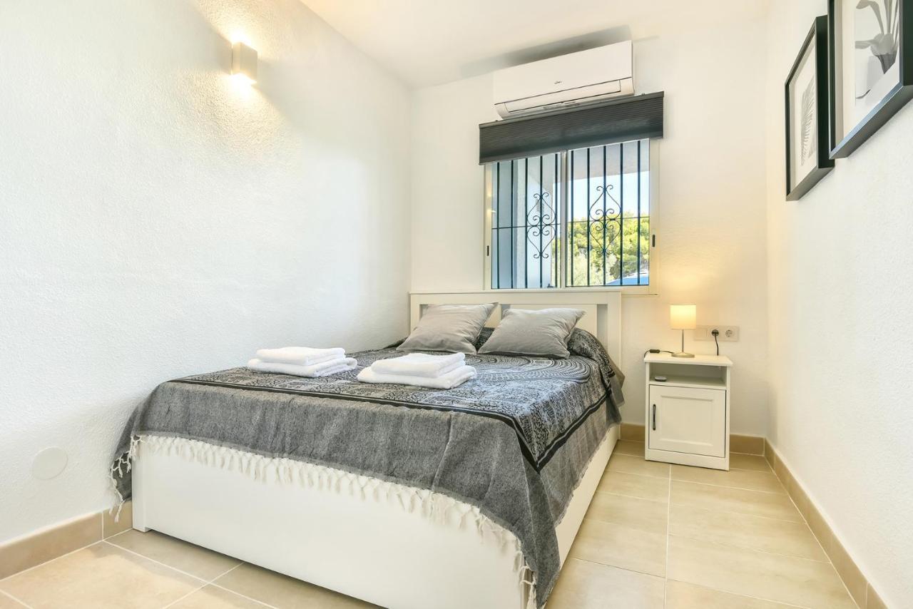Modern Stylish Bungalow In Морайра Экстерьер фото